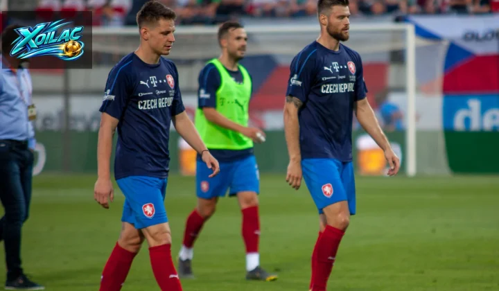 Cầu thủ Czechia trong trận vòng loại EURO gặp Montenegro