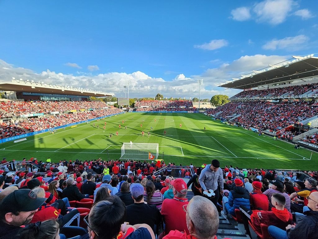 Ảnh tư liệu Sân vận động Hindmarsh liên quan tới Adelaide United